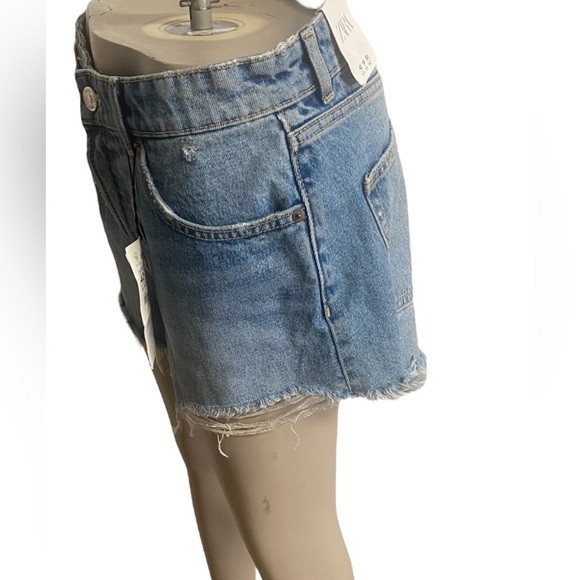 Zara - Picture 6 of 6